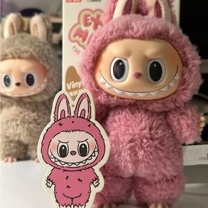 AUTHENTIC NEW Pop Mart LABUBU Exciting Macaron Plush - Lychee Berry (SEALED BOX)